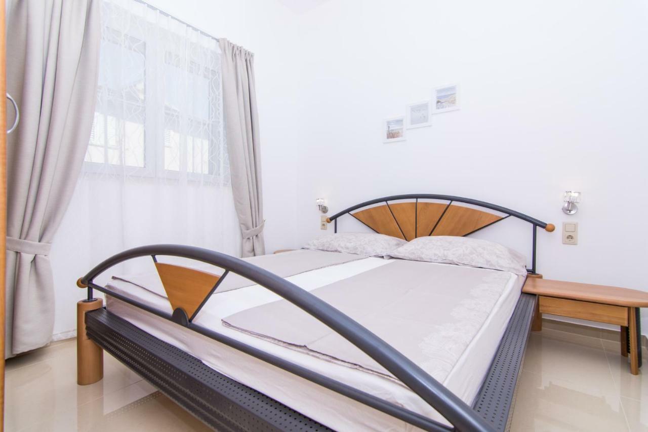Apartmani Juric Трогир Екстериор снимка