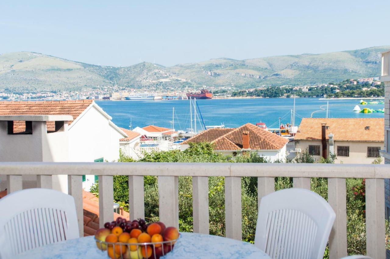 Apartmani Juric Трогир Екстериор снимка