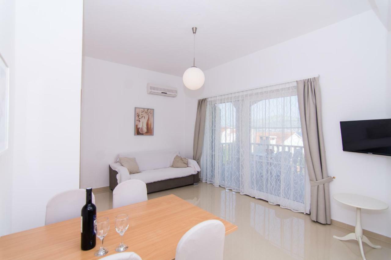 Apartmani Juric Трогир Екстериор снимка