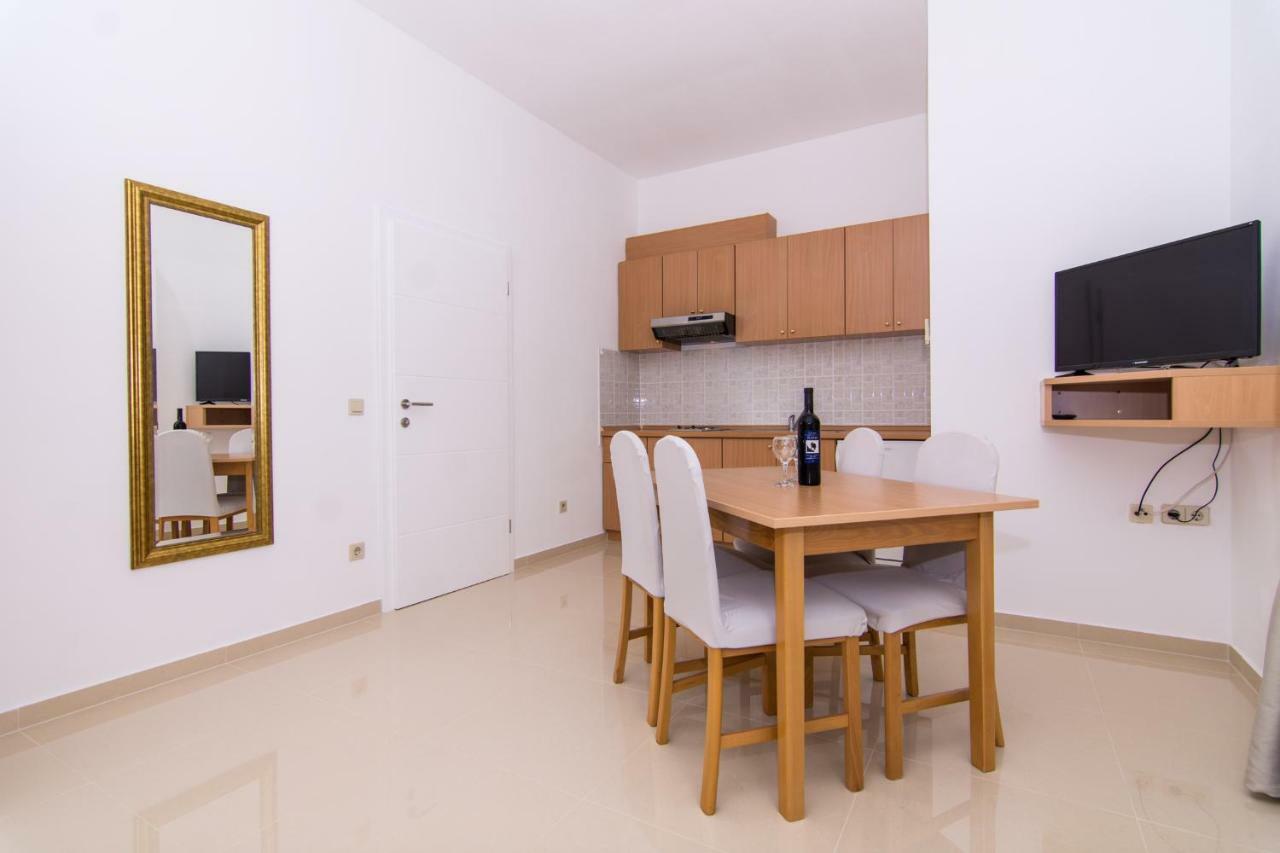 Apartmani Juric Трогир Екстериор снимка