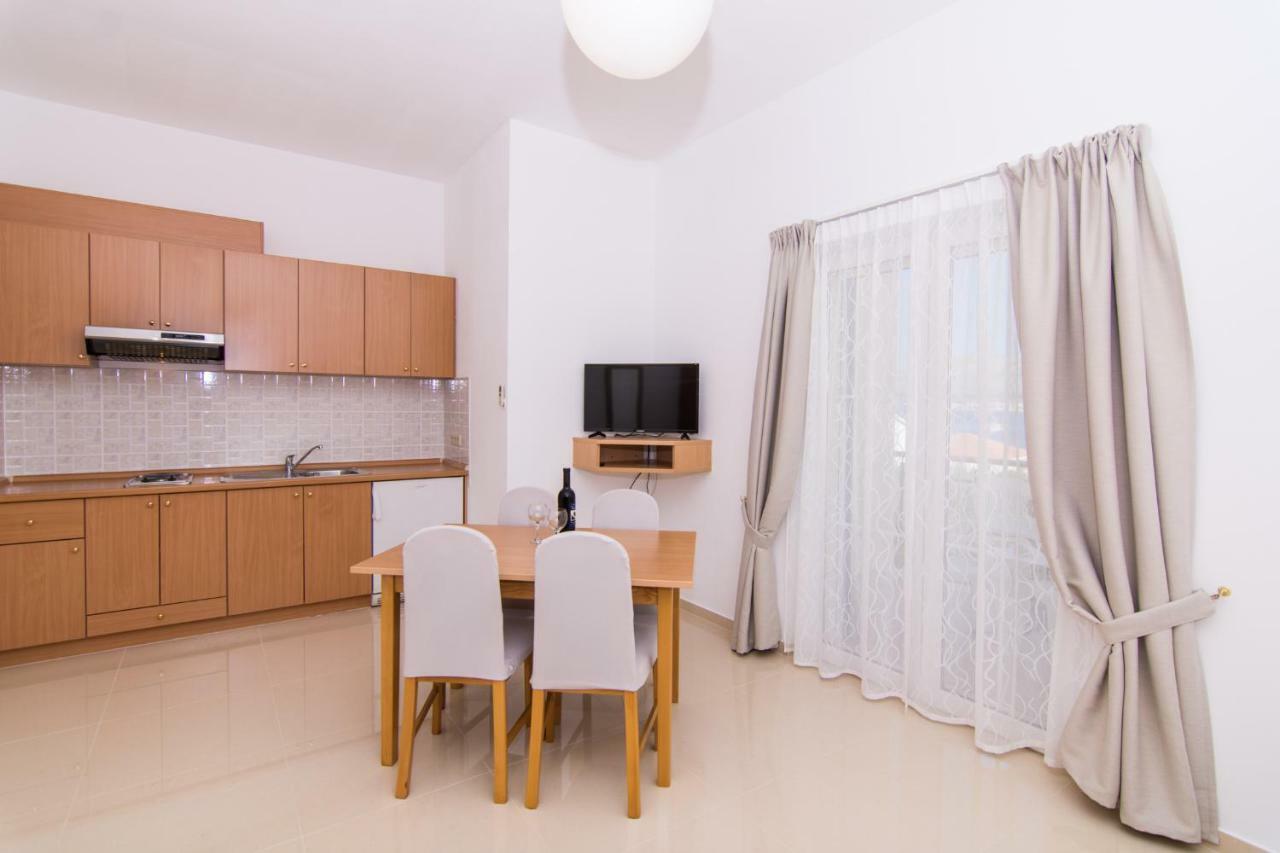 Apartmani Juric Трогир Екстериор снимка