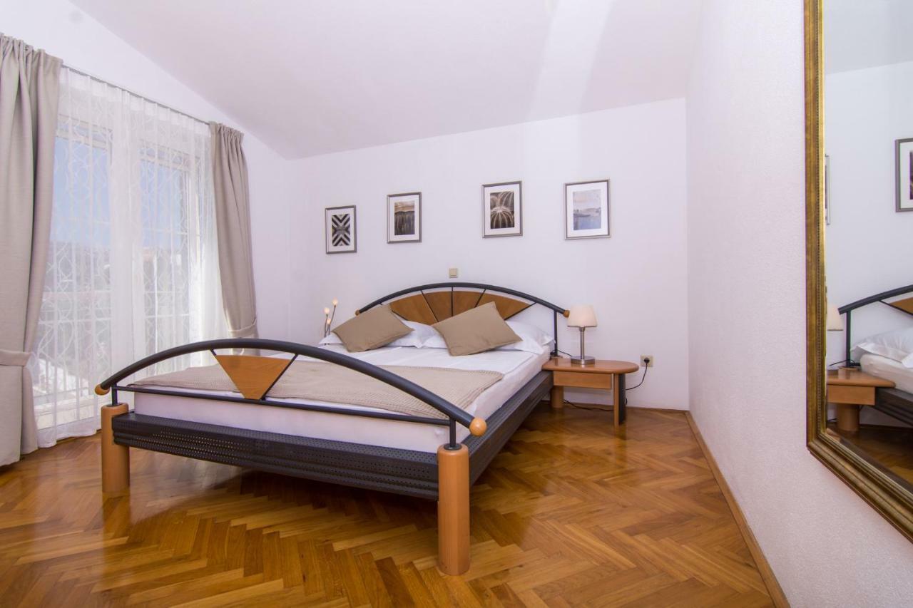 Apartmani Juric Трогир Екстериор снимка