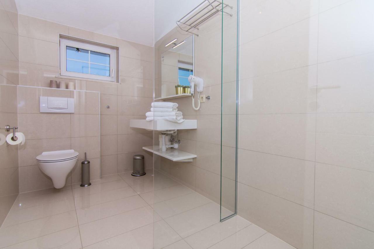 Apartmani Juric Трогир Екстериор снимка