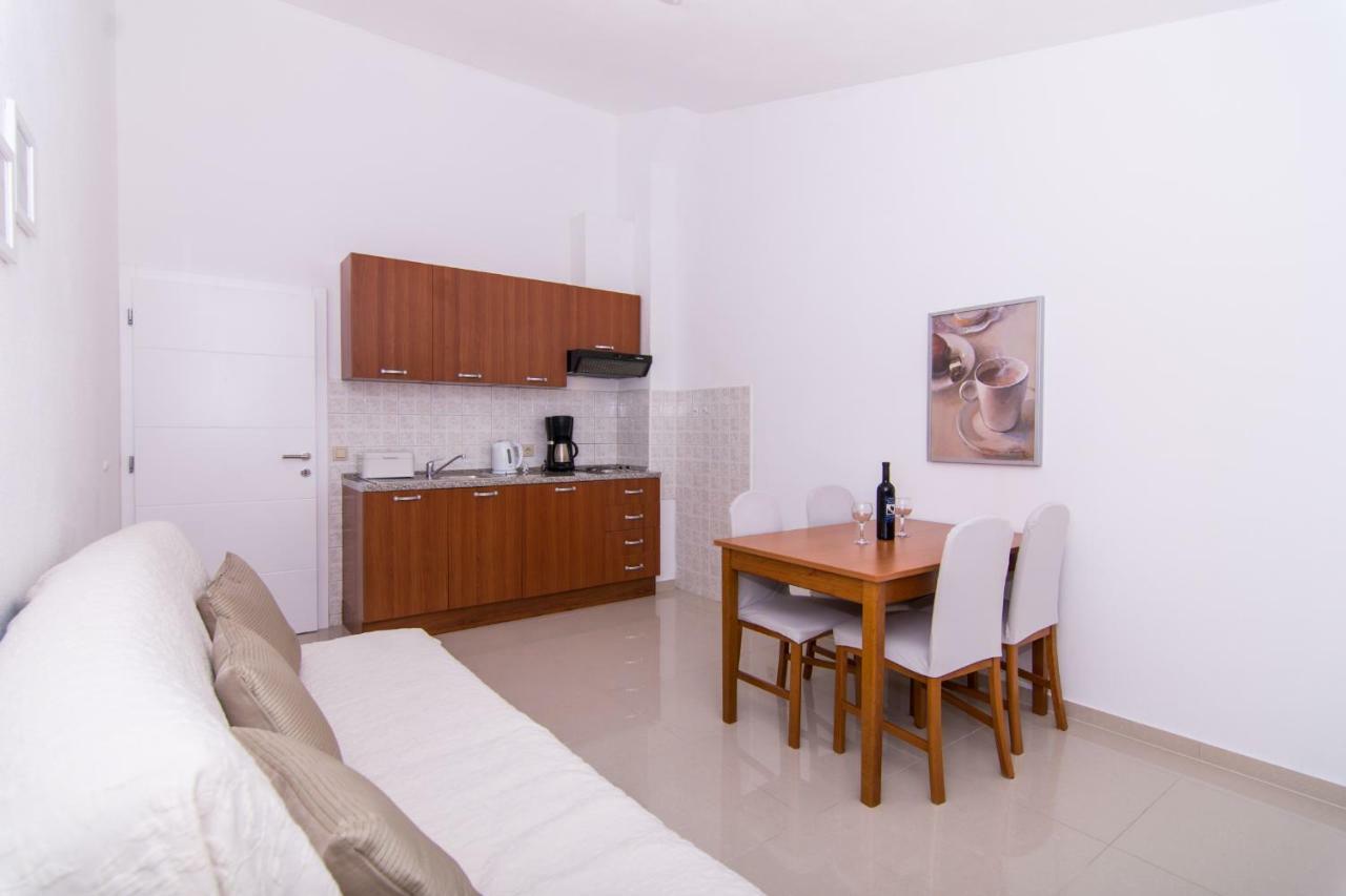 Apartmani Juric Трогир Екстериор снимка