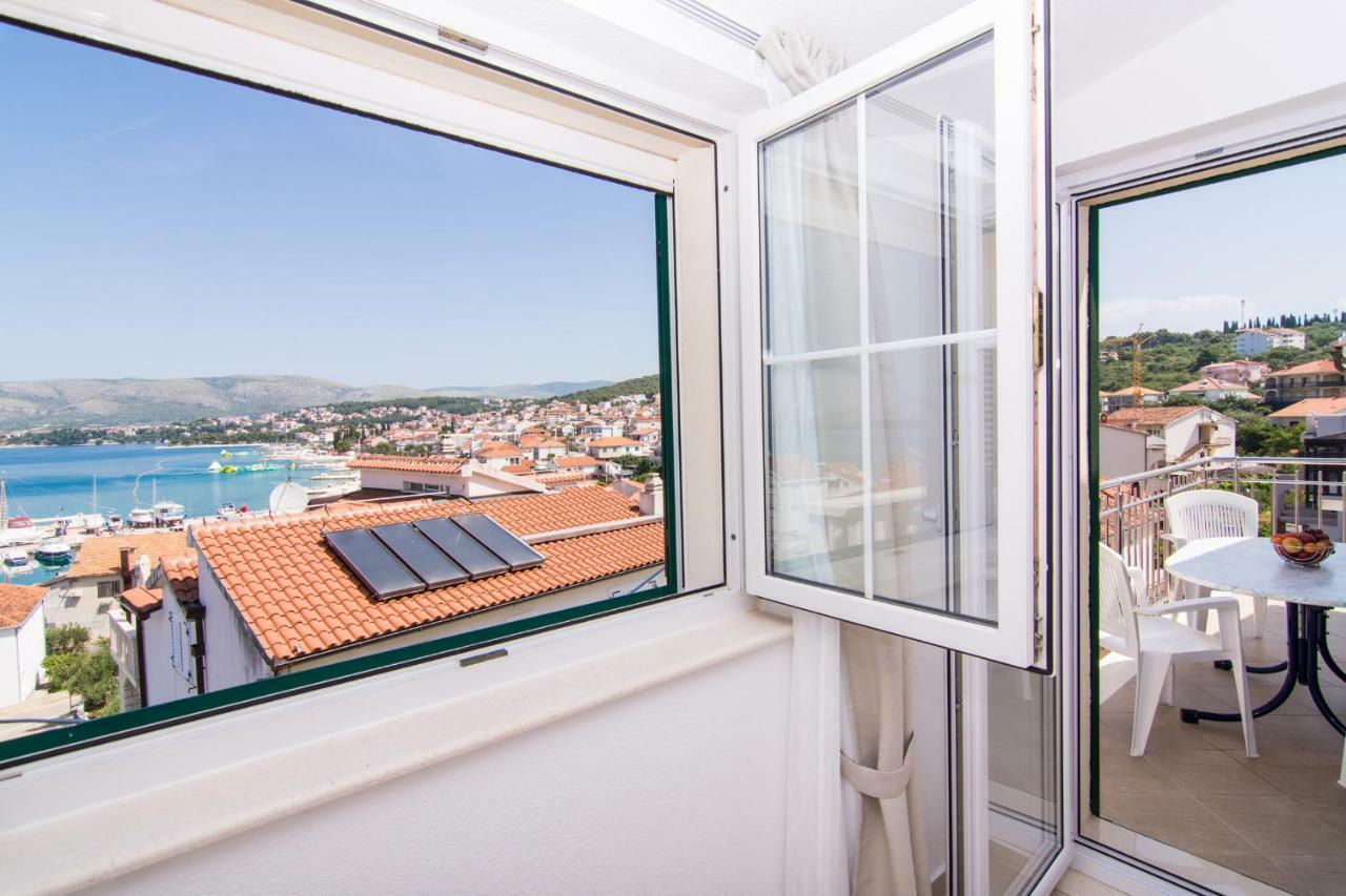 Apartmani Juric Трогир Екстериор снимка